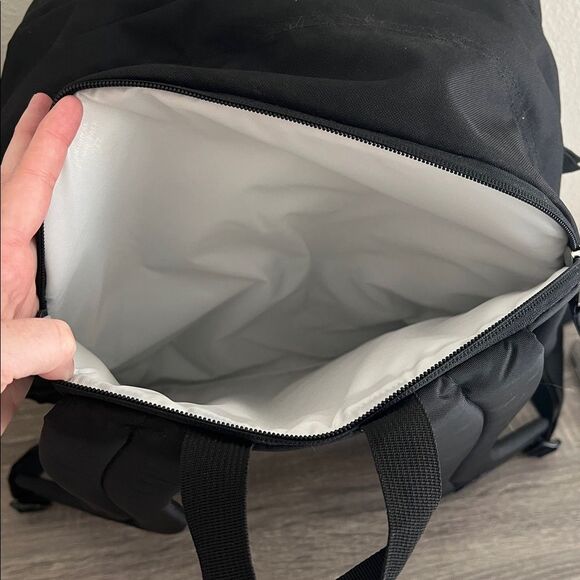 New Jansport Backpack - Picture 4 of 6